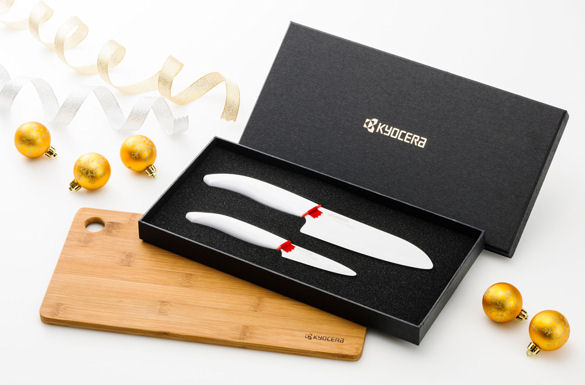 Für ambitionierte Hobbyköche: die Geschenkbox mit zwei superscharfen Keramikmessern.