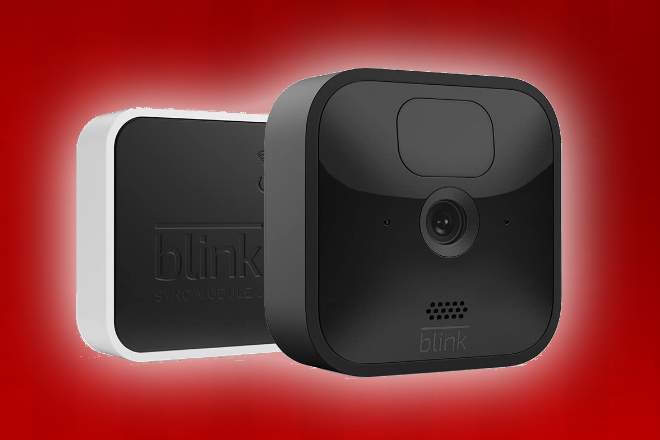Gewinne hinter dem 17. Türchen bei unserem großen Adventskalender Gewinnspiel heute eine kabellose blink outdoor HD-Überwachungskamera.