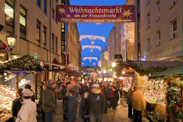 Impressionen vom Weihnachtsmarkt an der Frauenkirche in Dresden
