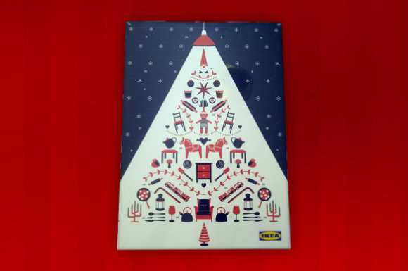 Gewinnen Sie einen IKEA Adventskalender mit Schokoladenpralinen und zwei Gutscheinen im Wert von jeweils mindestens 5 Euro.