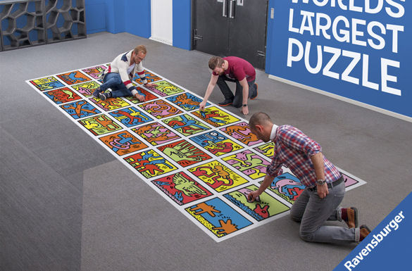Das größte Puzzle der Welt besteht aus sage und schreibe 32.256 Teilen.