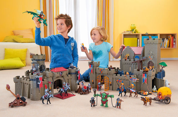 Tapfere Ritter und coole Schwertkämpfe begeistern Kinder seit jeher.